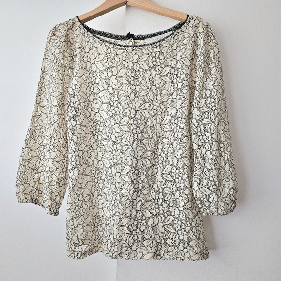 LOFT Tops - LOFT Creamy Lace Top Y2k
